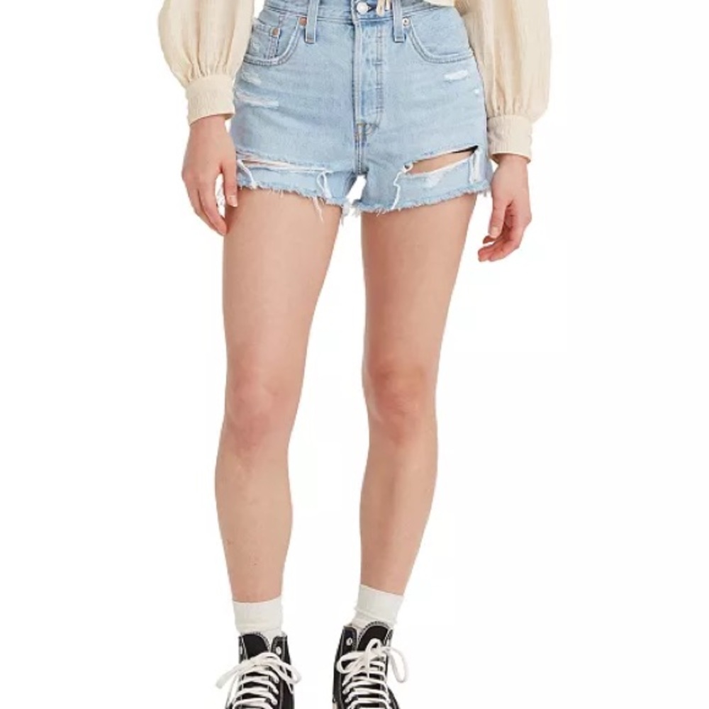 Women's Levi's® 501™ Original Jean Shorts - Picture 4 of 5
